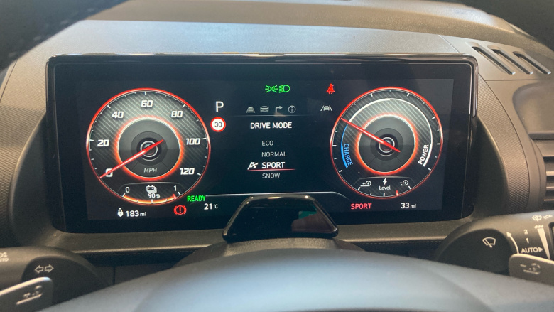 Hyundai INSTER 85kW 02 49kWh 5dr Auto Electric Hatchback